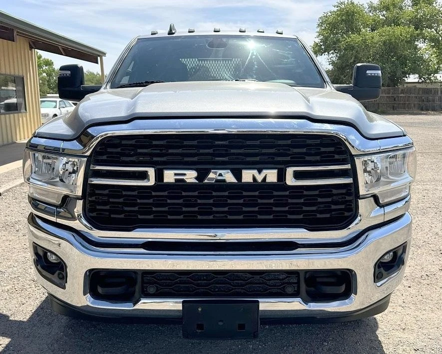 2023 Ram 2500 - Image 2 of 20