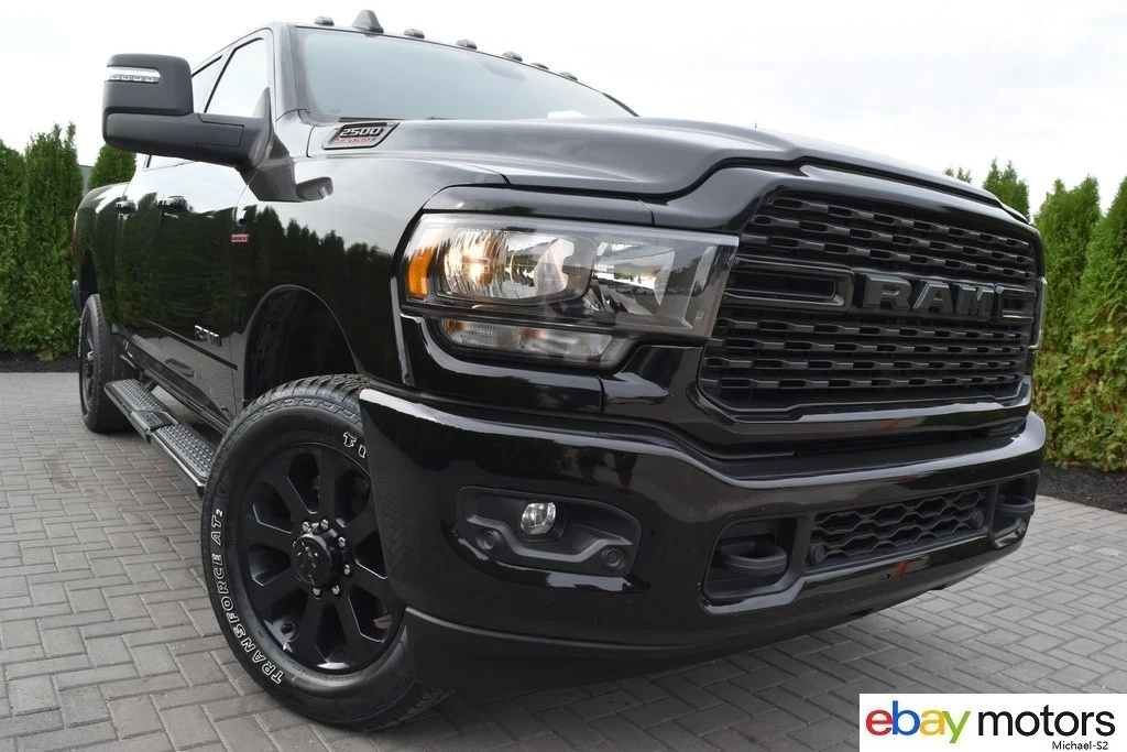 2023 Ram 2500 - Image 2 of 21