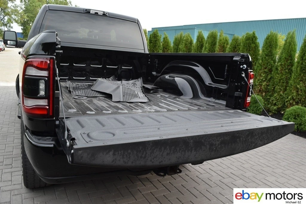 2023 Ram 2500 - Image 7 of 21