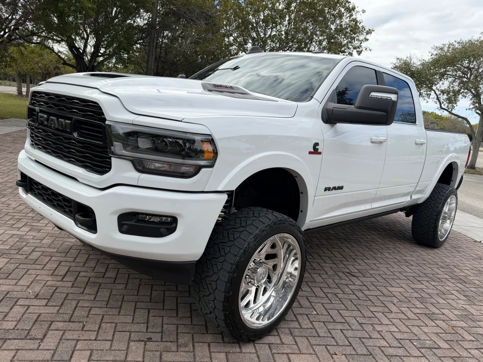 2023 Ram 2500 - Image 5 of 21