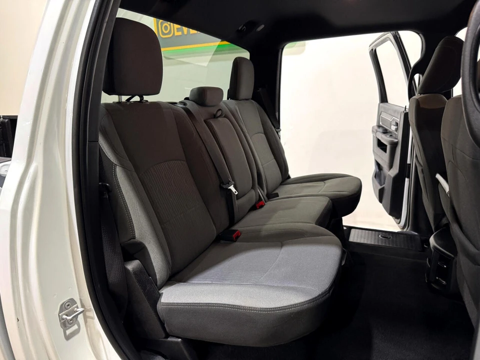 2023 Ram 2500 - Image 16 of 21