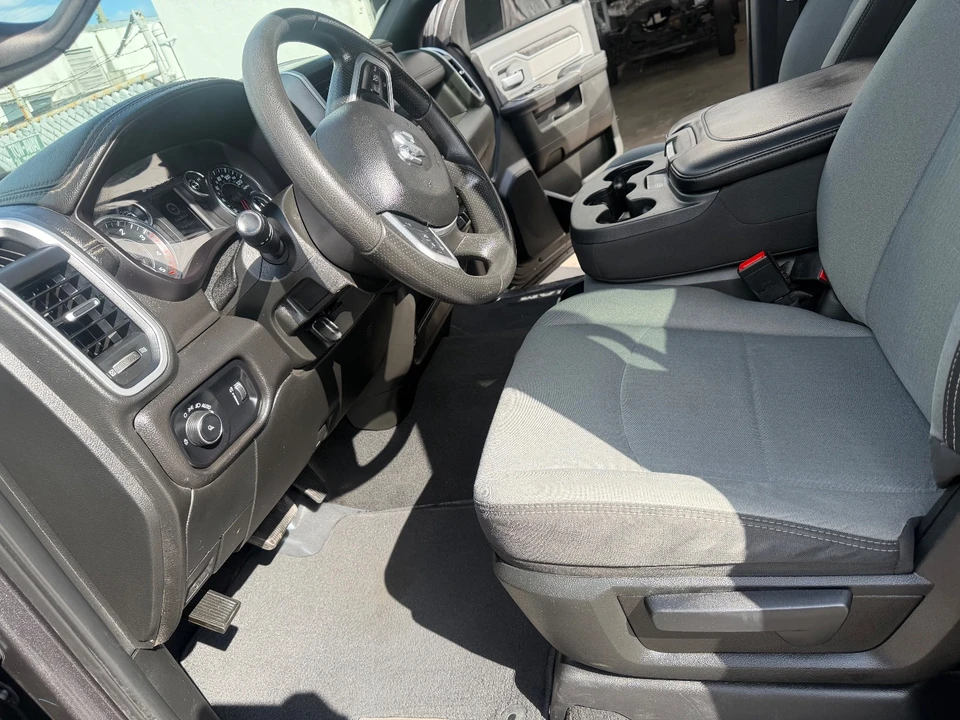 2023 Ram 2500 - Image 16 of 21