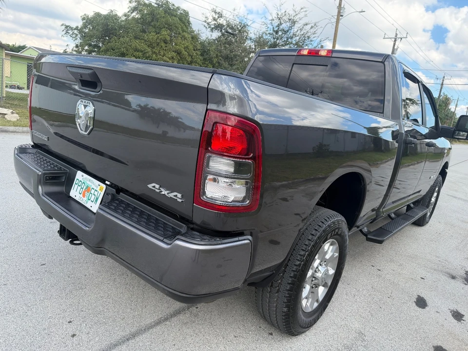 2023 Ram 2500 - Image 7 of 21