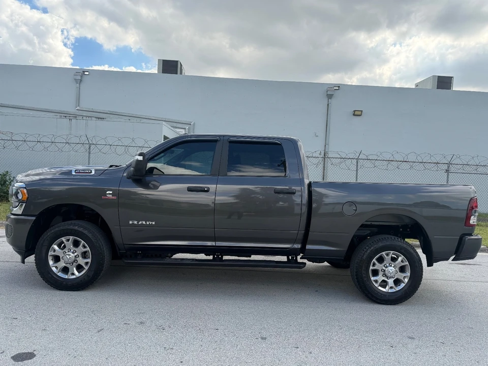 2023 Ram 2500 - Image 12 of 21