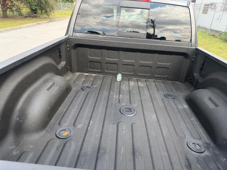2023 Ram 2500 - Image 9 of 21