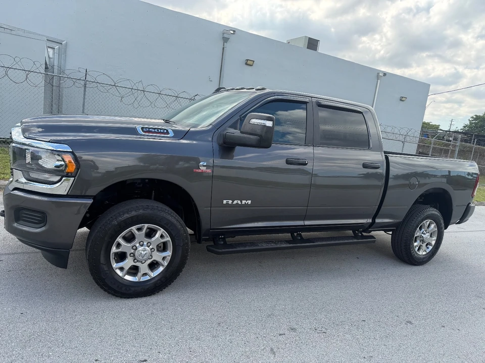 2023 Ram 2500 - Image 13 of 21