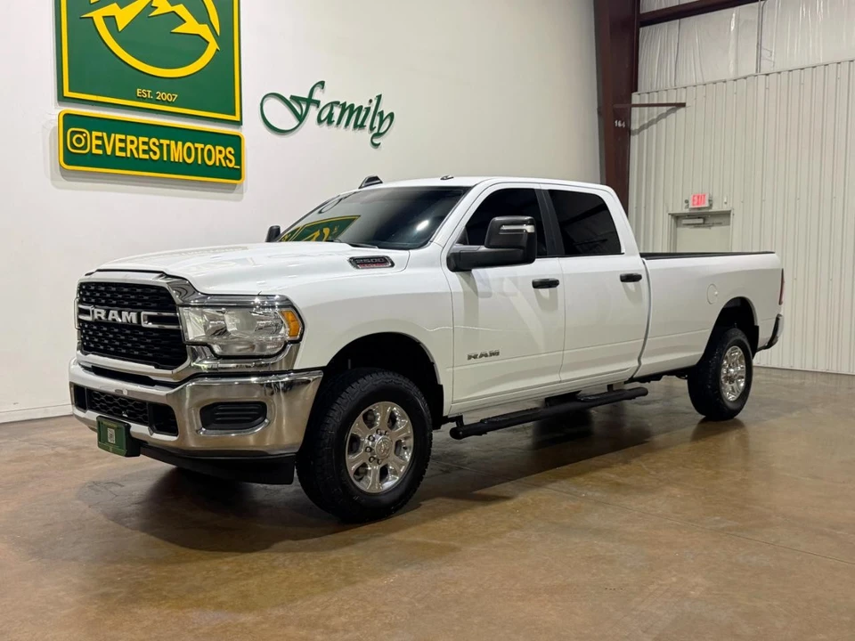 2023 Ram 2500 - Image 3 of 31