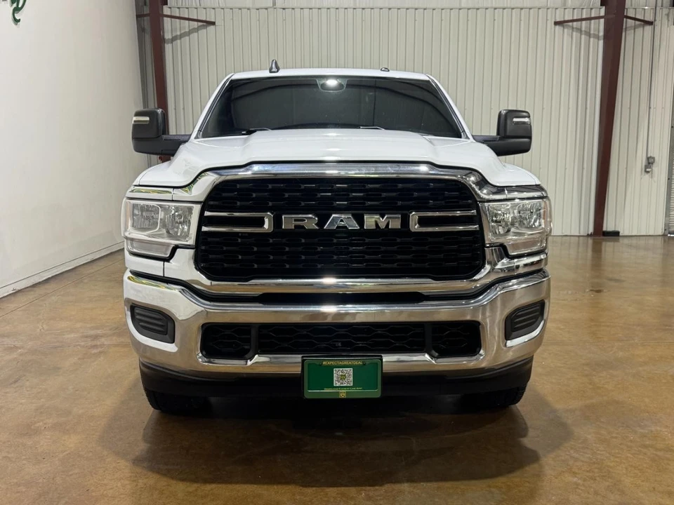 2023 Ram 2500 - Image 2 of 31
