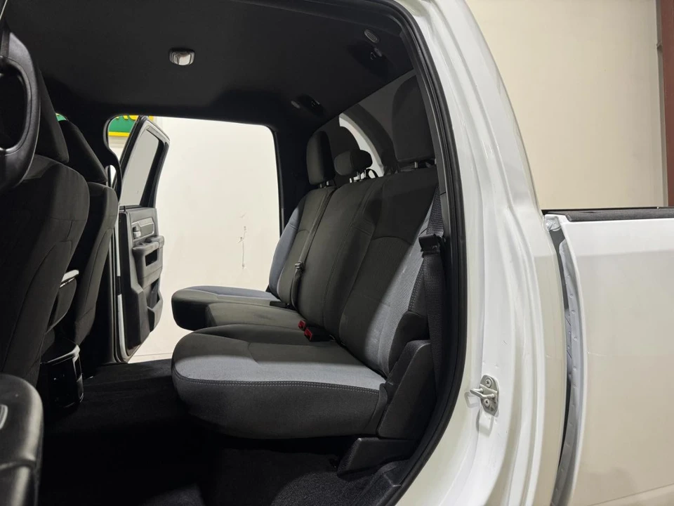 2023 Ram 2500 - Image 17 of 31