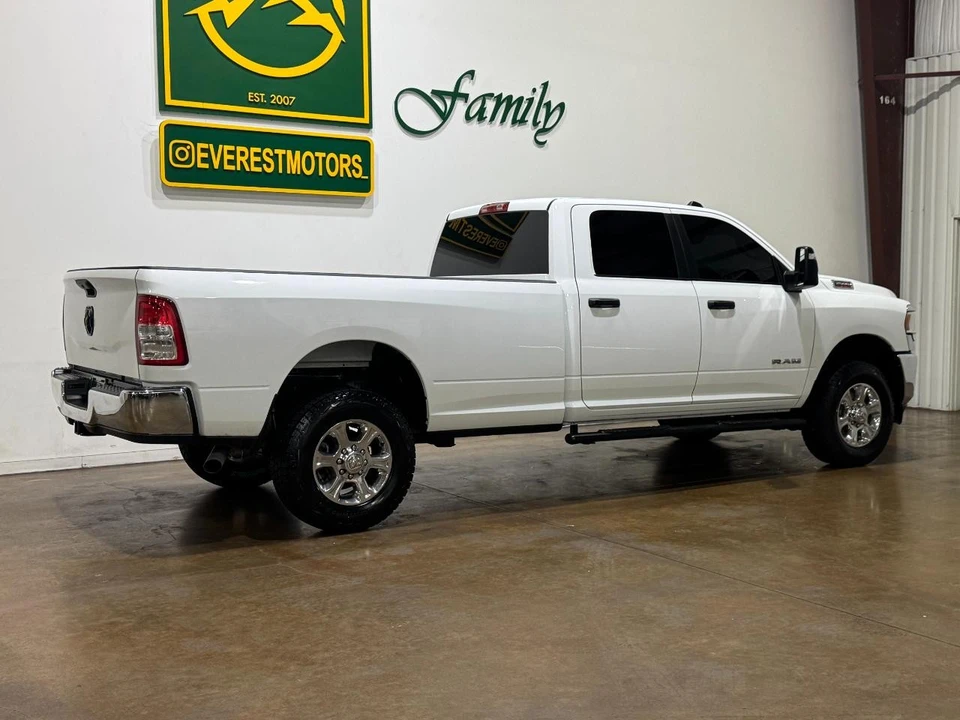 2023 Ram 2500 - Image 8 of 31