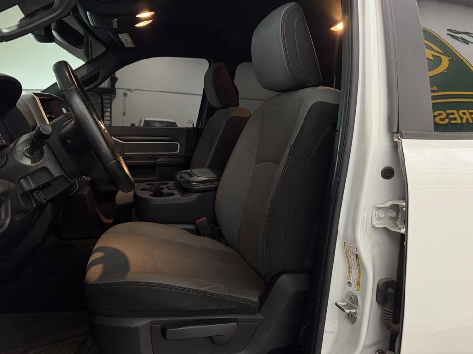 2023 Ram 2500 - Image 5 of 29