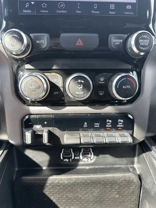 2023 Ram 2500 - Image 12 of 12