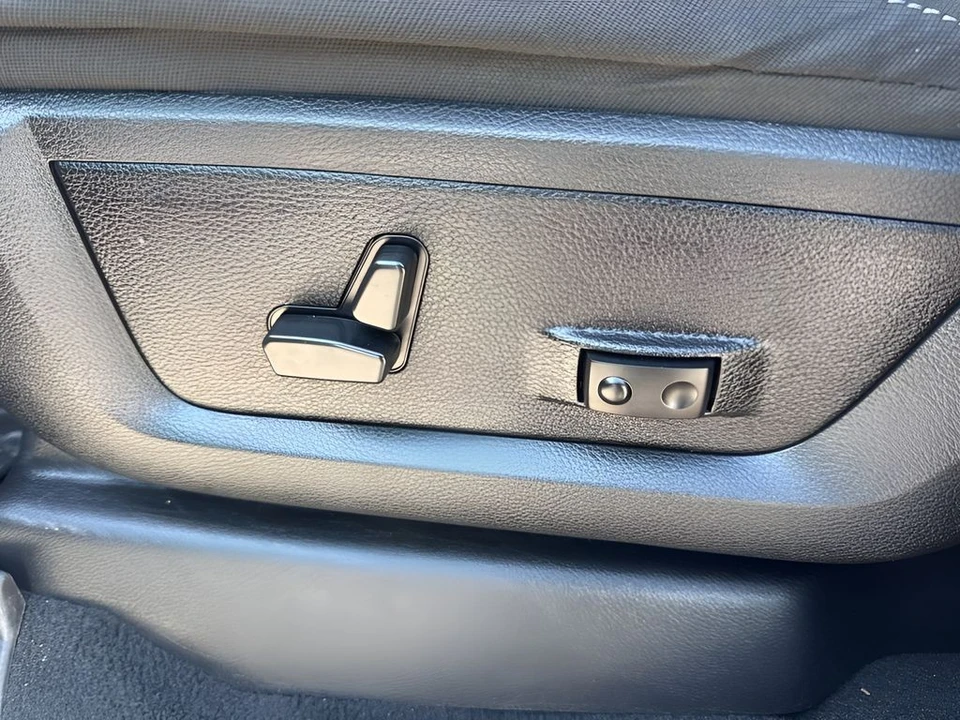 2023 Ram 2500 - Image 10 of 12