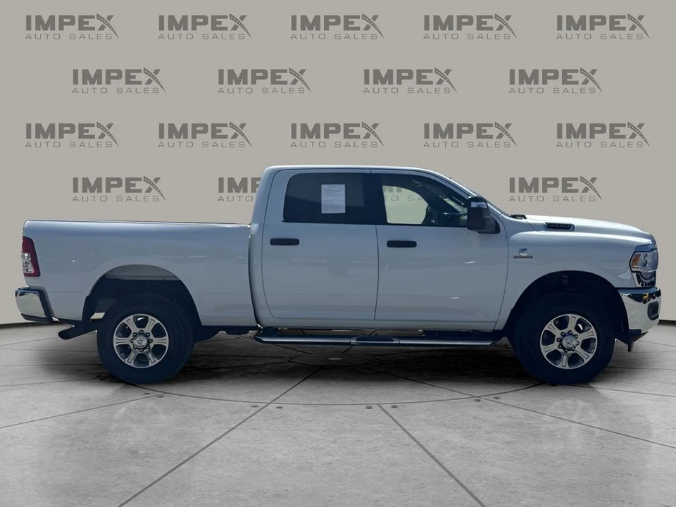 2023 Ram 2500 - Image 6 of 31