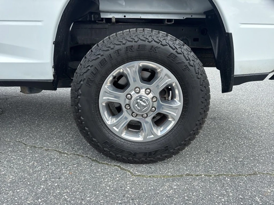 2023 Ram 2500 - Image 31 of 31