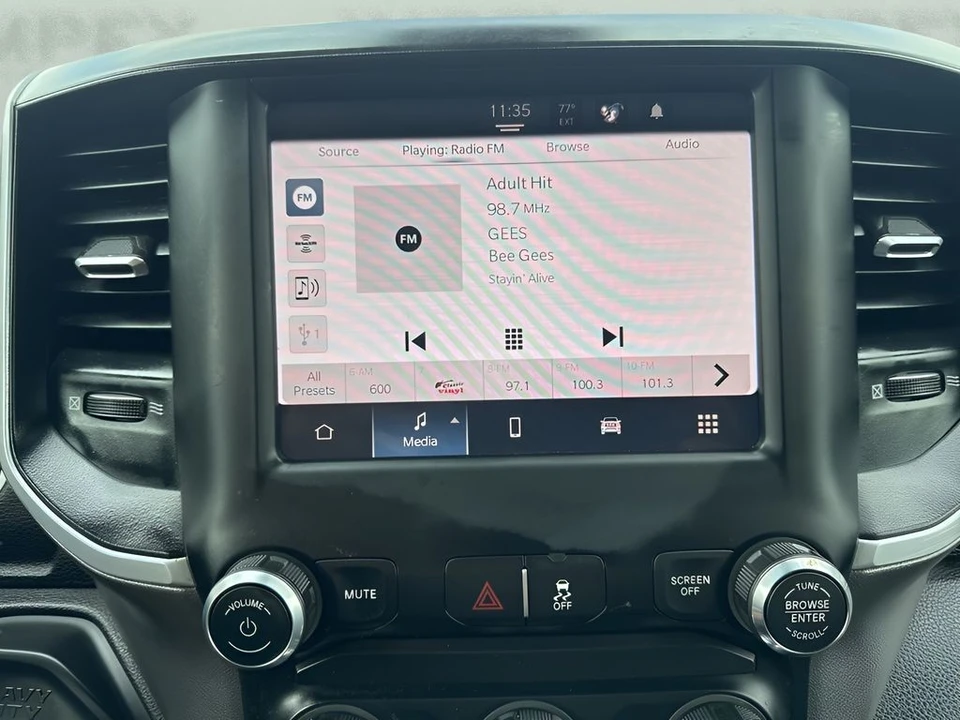2023 Ram 2500 - Image 17 of 21