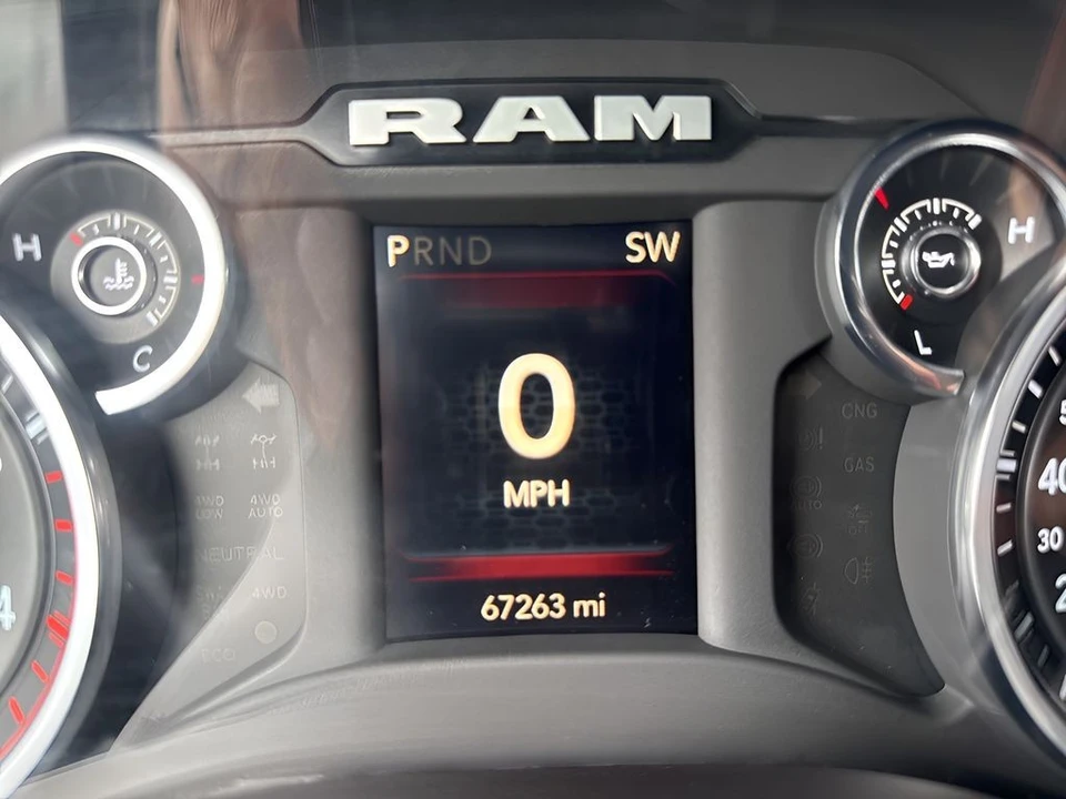 2023 Ram 2500 - Image 23 of 31