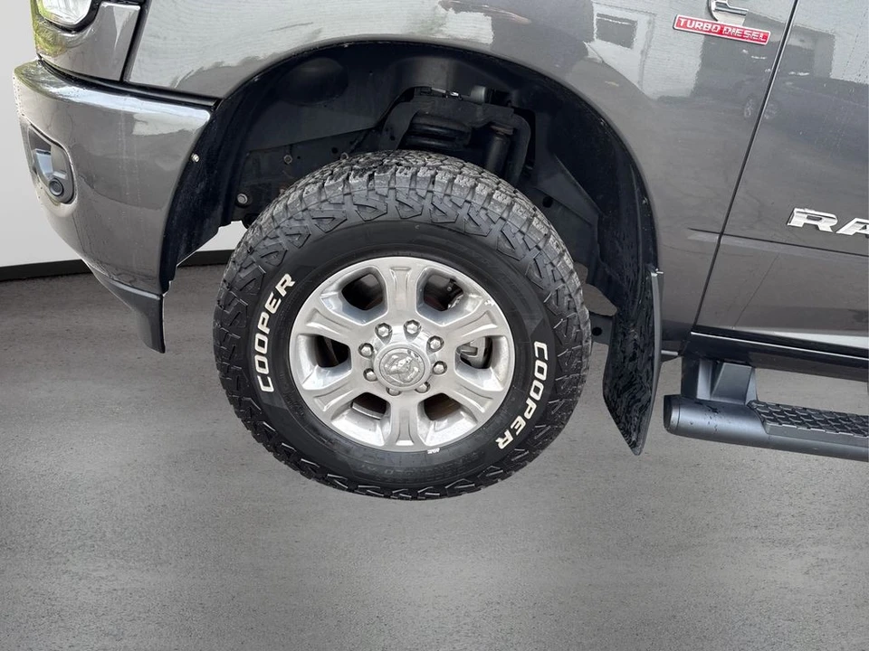 2023 Ram 2500 - Image 11 of 12