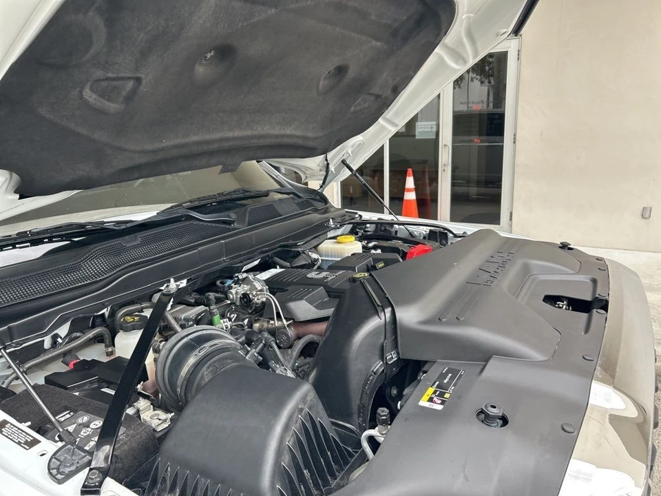 2023 Ram 2500 - Image 10 of 12