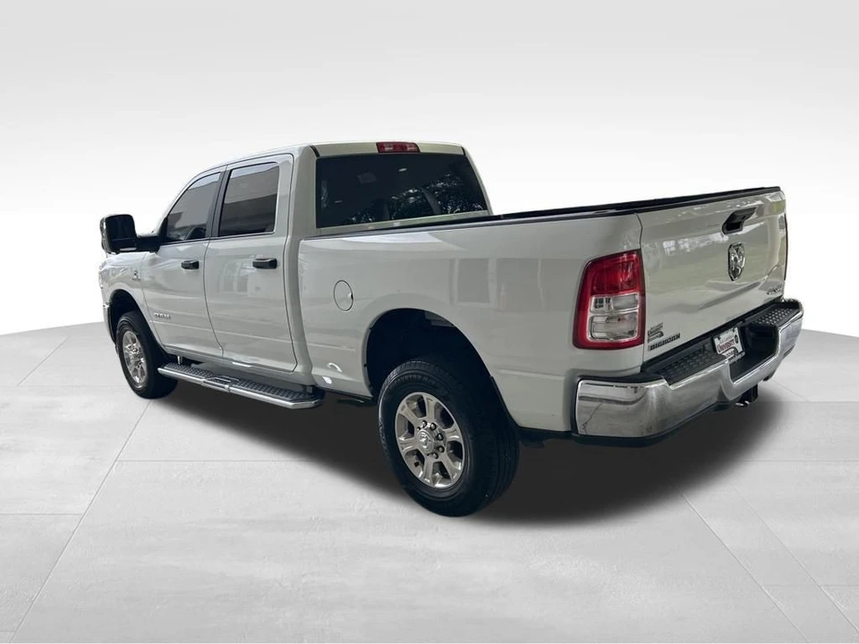 2023 Ram 2500 - Image 4 of 12