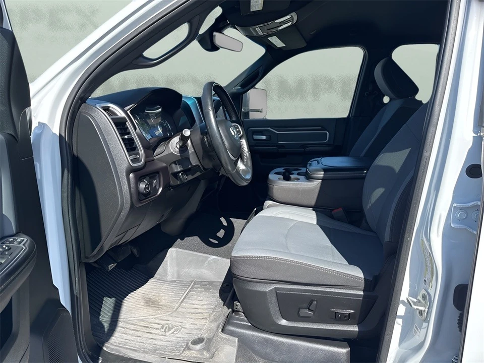2023 Ram 2500 - Image 9 of 12