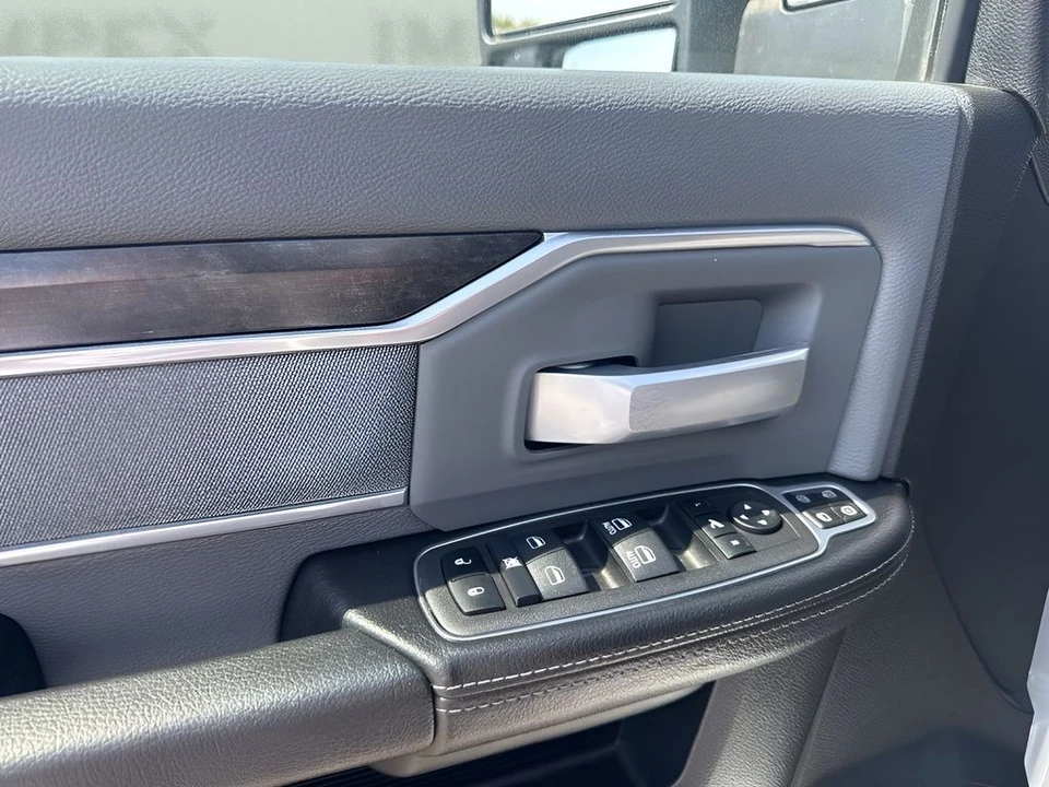 2023 Ram 2500 - Image 24 of 31