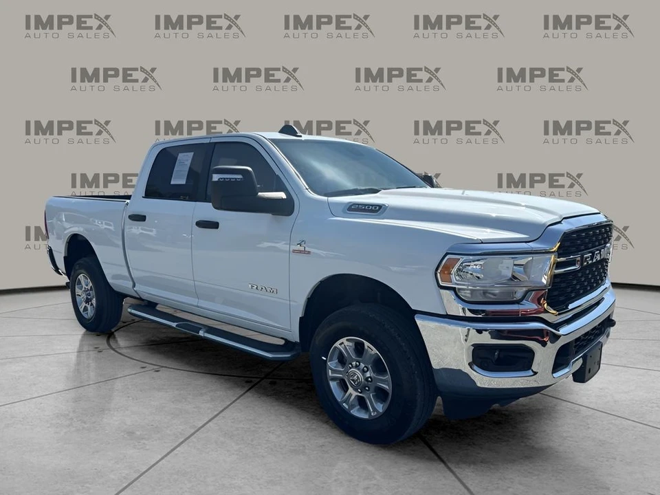 2023 Ram 2500 - Image 7 of 31