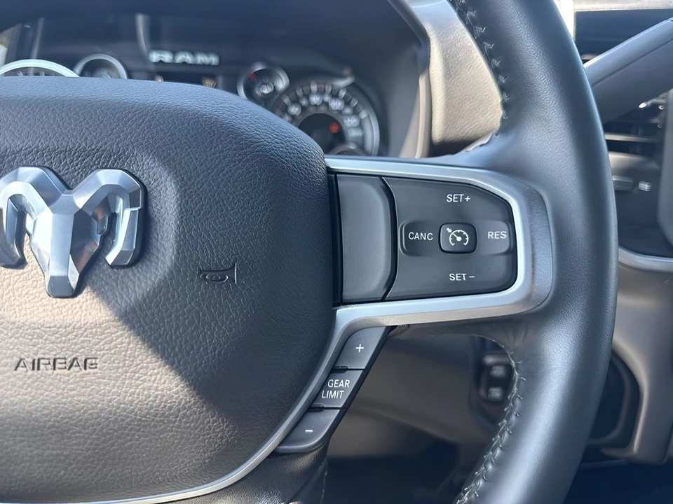 2023 Ram 2500 - Image 14 of 31