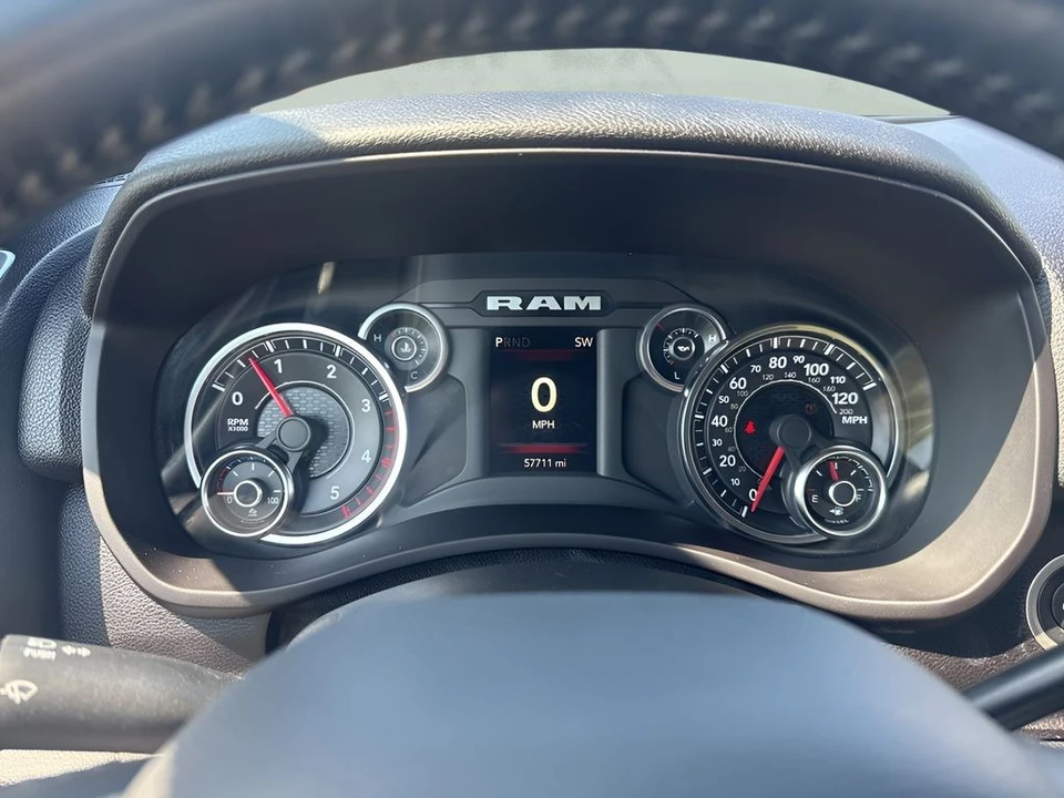2023 Ram 2500 - Image 21 of 31