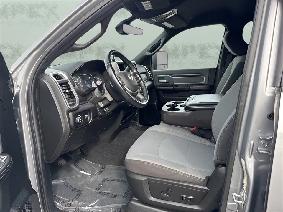 2023 Ram 2500 - Image 9 of 12