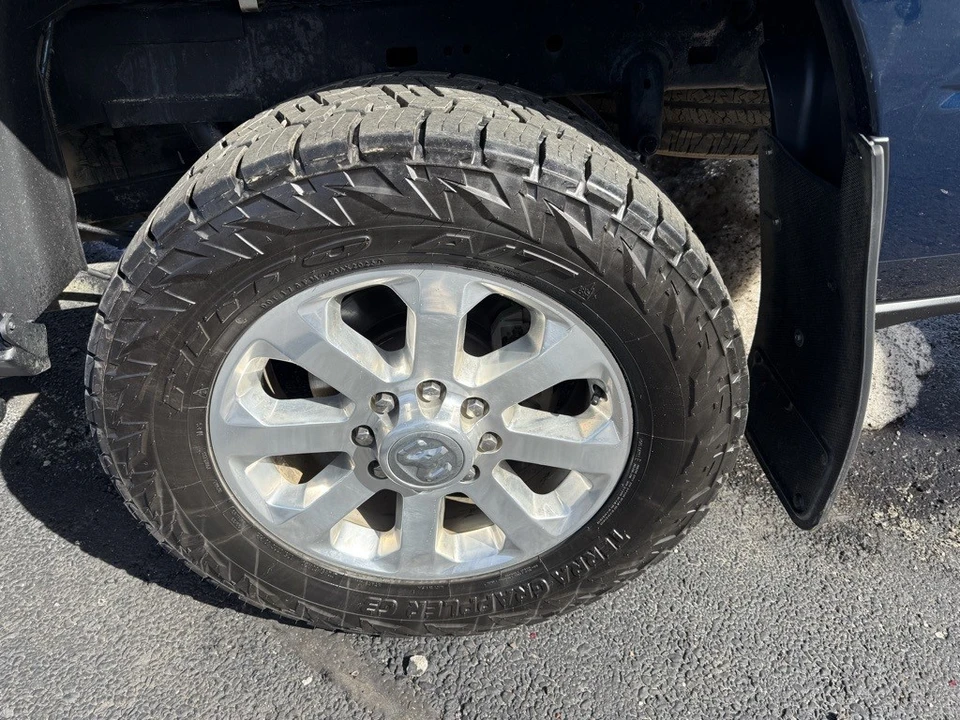 2023 Ram 2500 - Image 9 of 12