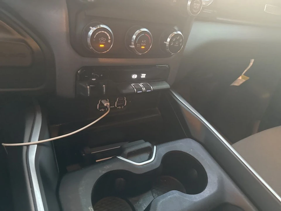 2023 Ram 2500 - Image 8 of 9