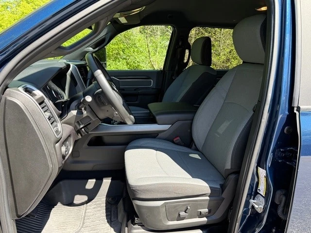 2023 Ram 2500 - Image 12 of 21