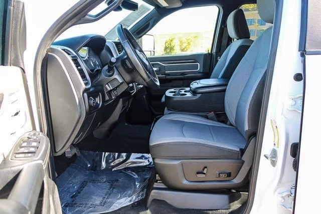 2023 Ram 2500 - Image 17 of 31