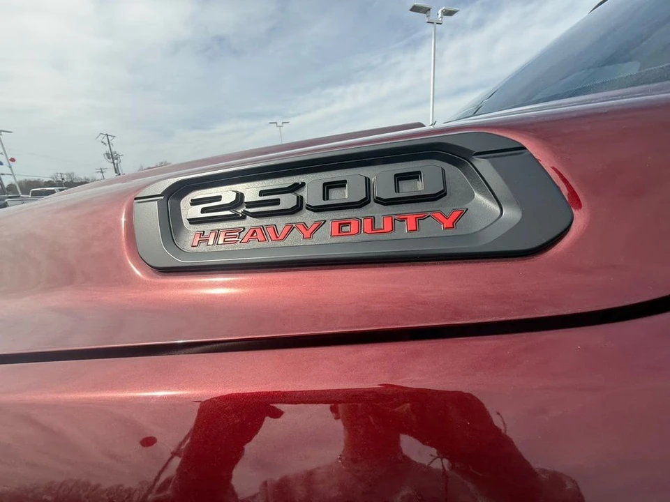 2023 Ram 2500 - Image 10 of 12