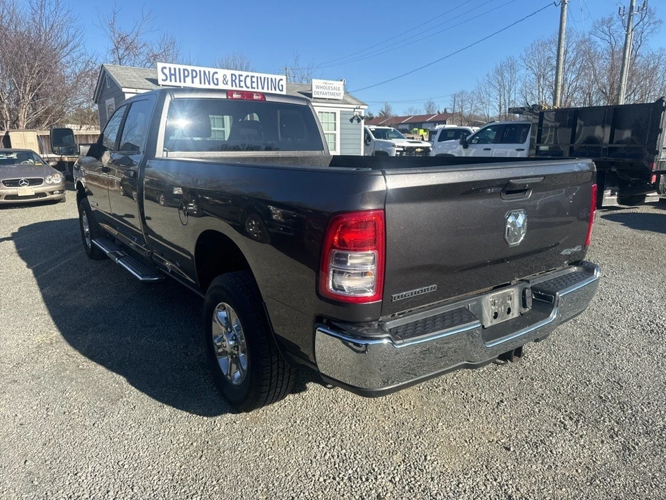 2023 Ram 2500 - Image 4 of 12