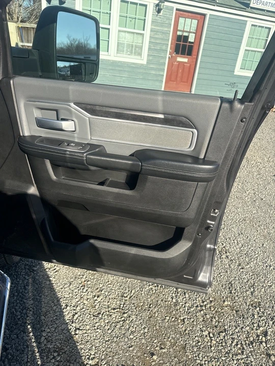 2023 Ram 2500 - Image 11 of 12