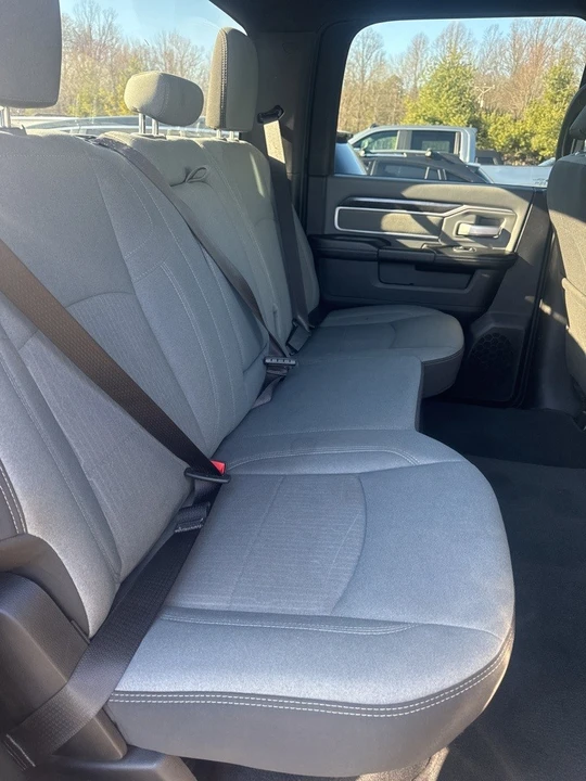 2023 Ram 2500 - Image 9 of 12