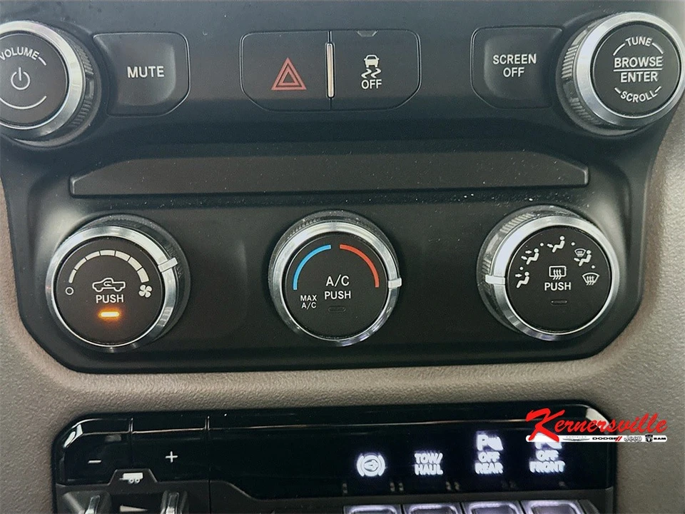 2023 Ram 2500 - Image 18 of 21