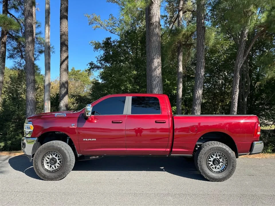 2023 Ram 2500 - Image 5 of 20