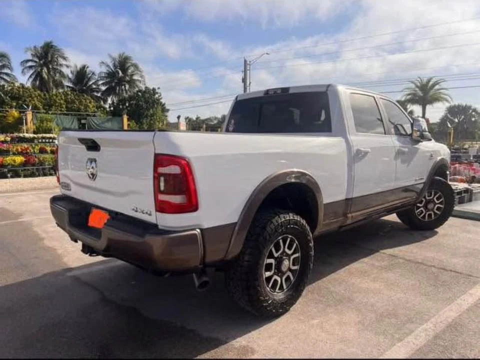 2023 Ram 2500 - Image 3 of 8