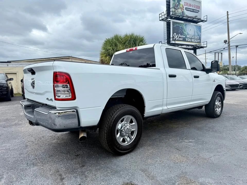 2023 Ram 2500 - Image 3 of 4
