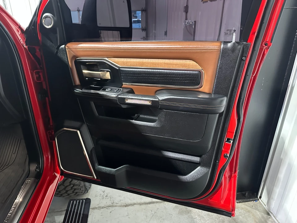2023 Ram 2500 - Image 11 of 22