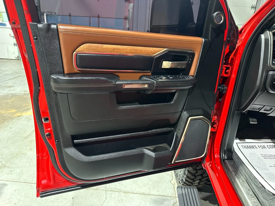 2023 Ram 2500 - Image 14 of 22