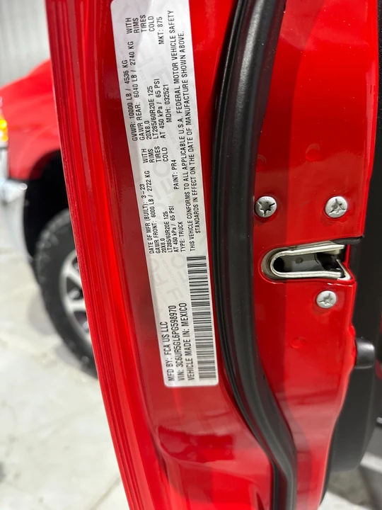 2023 Ram 2500 - Image 15 of 22