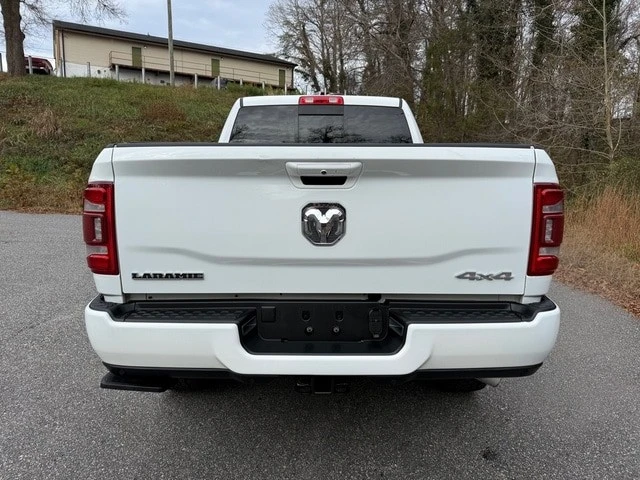2023 Ram 2500 - Image 7 of 12
