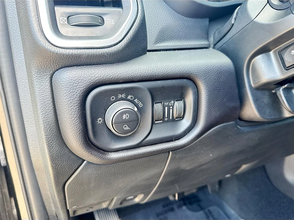 2023 Ram 2500 - Image 10 of 21