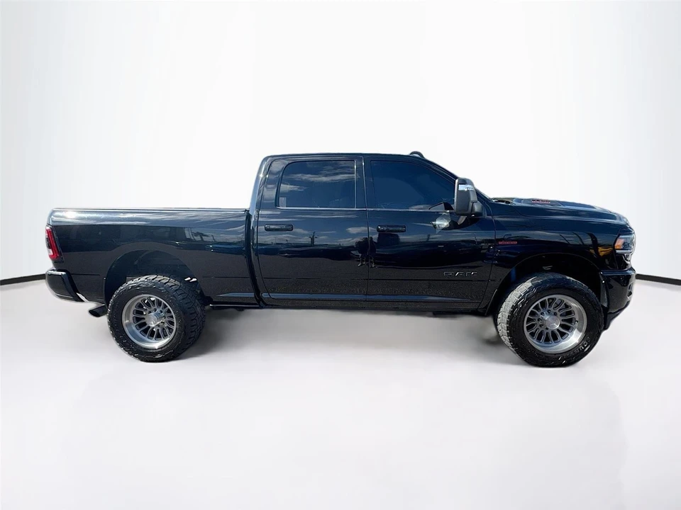 2023 Ram 2500 - Image 8 of 21