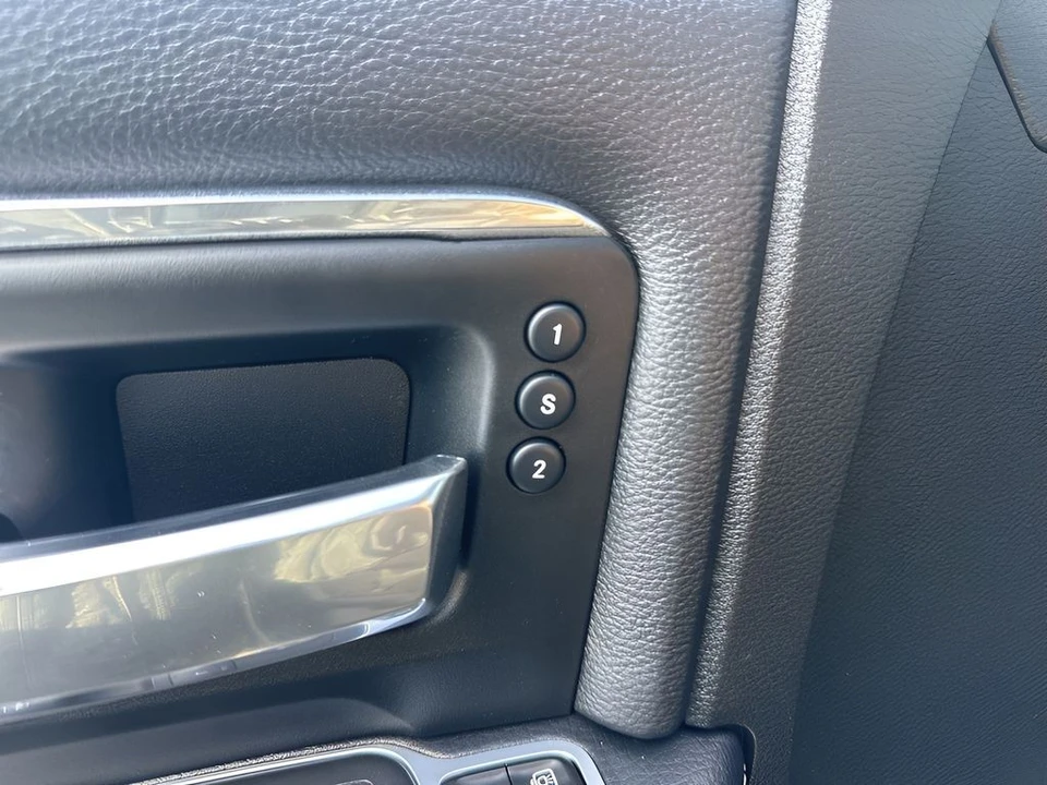 2023 Ram 2500 - Image 11 of 12