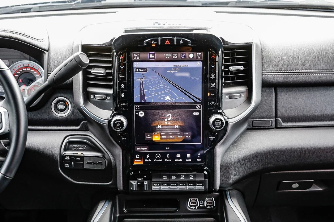 2023 Ram 2500 - Image 11 of 21